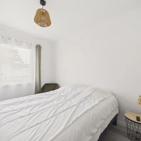 Maison Confort Pour 6 Avec Jardin Et Jacuzzi *