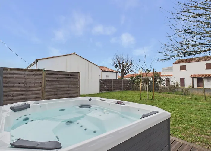 Maison Confort Pour 6 Avec Jardin Et Jacuzzi * Notre-Dame-de-Monts