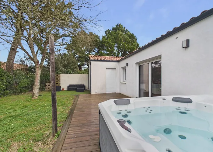 Hébergement de vacances Maison Confort Pour 6 Avec Jardin Et Jacuzzi Notre-Dame-de-Monts